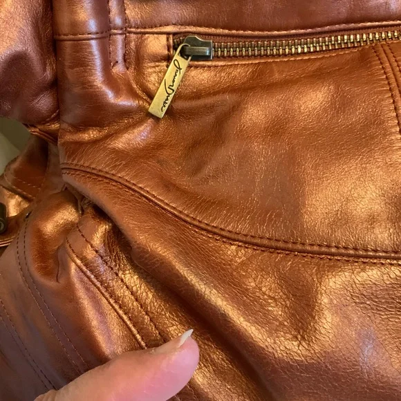 JUNOIR DRAKE LEATHER BAG